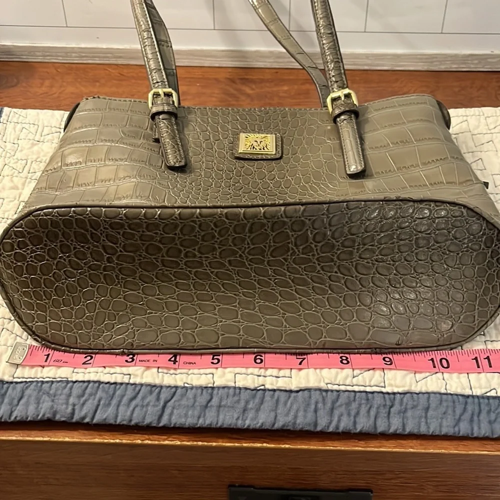 Ann‎ Klein faux alligator skin shoulder bag